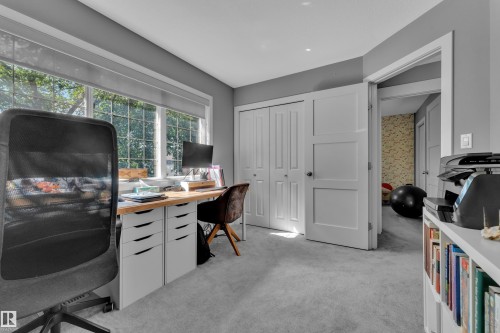 11929 63 Street Nw, Edmonton, AB - Indoor Photo Showing Office