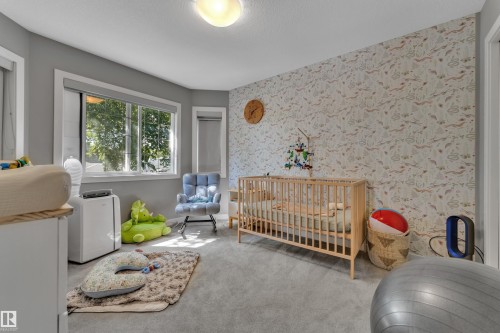 11929 63 Street Nw, Edmonton, AB - Indoor