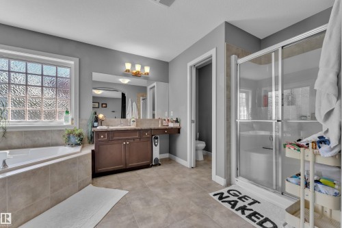 11929 63 Street Nw, Edmonton, AB - Indoor Photo Showing Bathroom