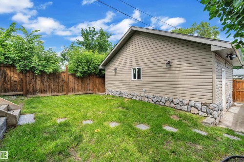 11929 63 Street Nw, Edmonton, AB - Outdoor