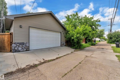11929 63 Street Nw, Edmonton, AB - Outdoor