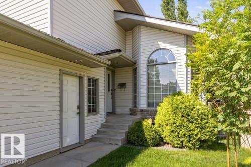 7 Eagle Point(E), St. Albert, AB - Outdoor With Exterior