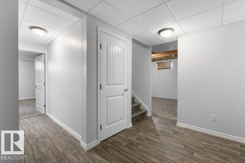 7 Eagle Point(E), St. Albert, AB - Indoor Photo Showing Other Room