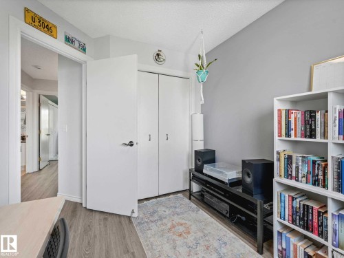 15052 133 Street, Edmonton, AB - Indoor