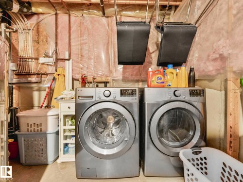 15052 133 Street, Edmonton, AB - Indoor Photo Showing Laundry Room