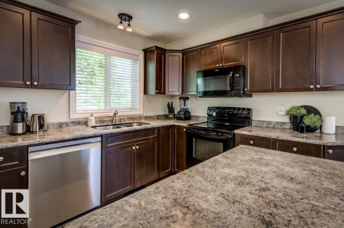 11522 93 Street Nw, Edmonton, AB - Indoor Photo Showing Kitchen With Double Sink