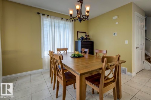 11522 93 Street Nw, Edmonton, AB - Indoor Photo Showing Dining Room