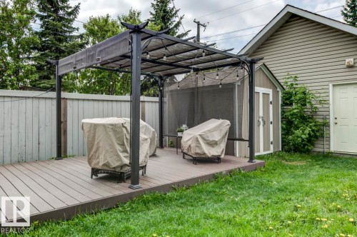 11522 93 Street Nw, Edmonton, AB - Outdoor
