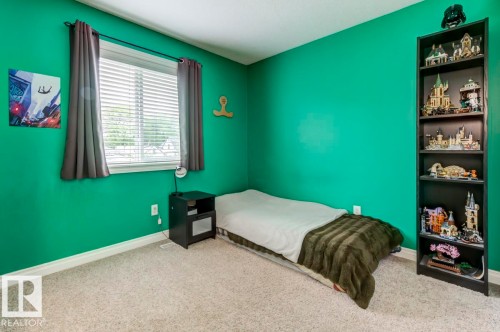 11522 93 Street Nw, Edmonton, AB - Indoor Photo Showing Bedroom