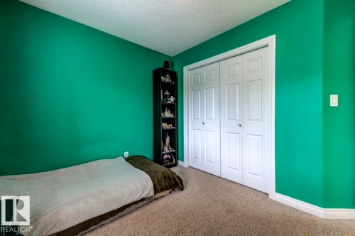 11522 93 Street Nw, Edmonton, AB - Indoor Photo Showing Bedroom