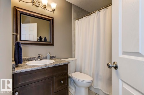 11522 93 Street Nw, Edmonton, AB - Indoor Photo Showing Bathroom
