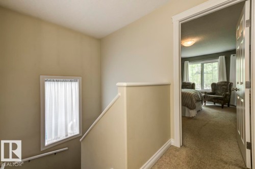 11522 93 Street Nw, Edmonton, AB - Indoor Photo Showing Other Room