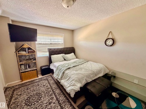 13834 37 Street Nw, Edmonton, AB - Indoor Photo Showing Bedroom