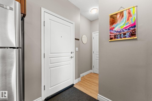 #419 2035 Grantham Co Nw, Edmonton, AB - Indoor Photo Showing Other Room
