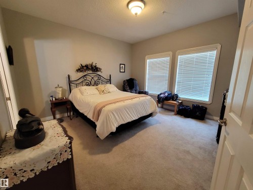 #101 4128 47 St, Drayton Valley, AB - Indoor Photo Showing Bedroom