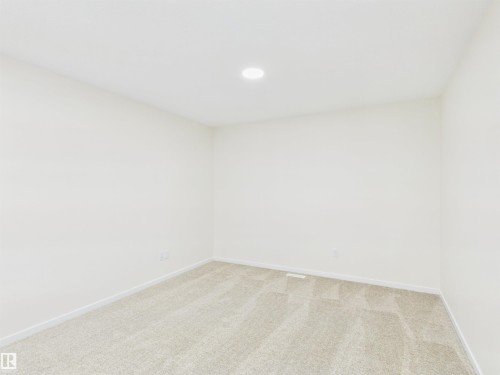 1096 Mcleod Avenue, Spruce Grove, AB - Indoor Photo Showing Other Room