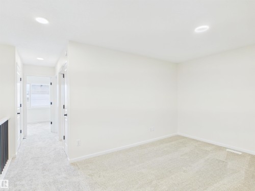 1096 Mcleod Avenue, Spruce Grove, AB - Indoor Photo Showing Other Room