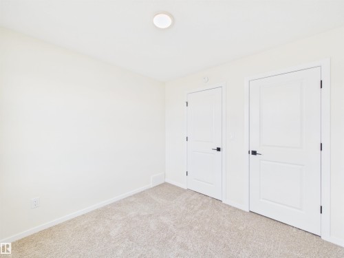 1096 Mcleod Avenue, Spruce Grove, AB - Indoor Photo Showing Other Room