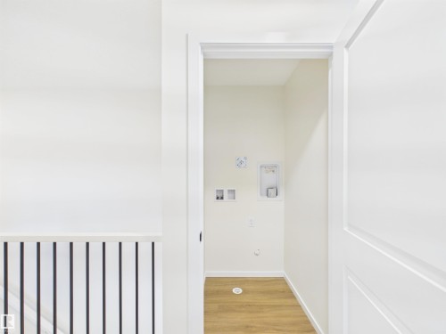 1096 Mcleod Avenue, Spruce Grove, AB - Indoor Photo Showing Other Room