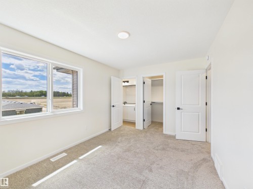 1096 Mcleod Avenue, Spruce Grove, AB - Indoor Photo Showing Other Room