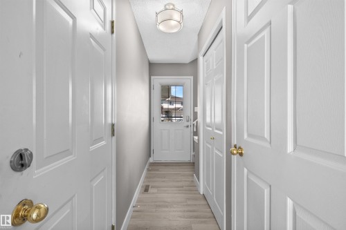 6837 159A Avenue Nw, Edmonton, AB - Indoor Photo Showing Other Room