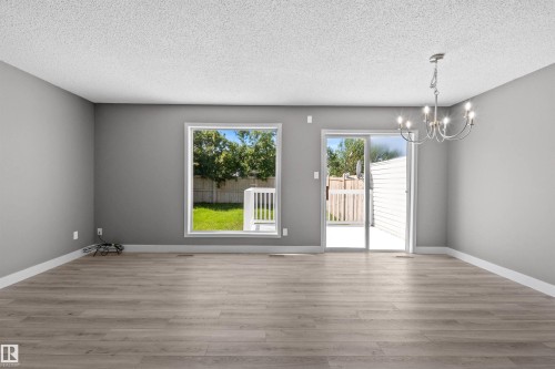 6837 159A Avenue Nw, Edmonton, AB - Indoor Photo Showing Other Room