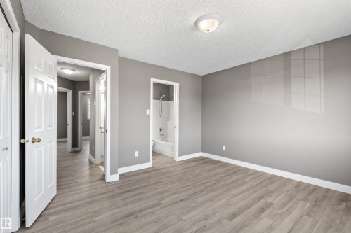 6837 159A Avenue Nw, Edmonton, AB - Indoor Photo Showing Other Room