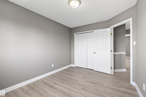6837 159A Avenue Nw, Edmonton, AB - Indoor Photo Showing Other Room