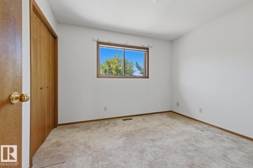 118 Aspen Avenue, Wetaskiwin, AB - Indoor Photo Showing Other Room