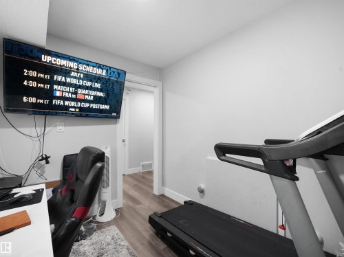 #31 230 Edgemont Rd Nw Nw, Edmonton, AB - Indoor Photo Showing Office