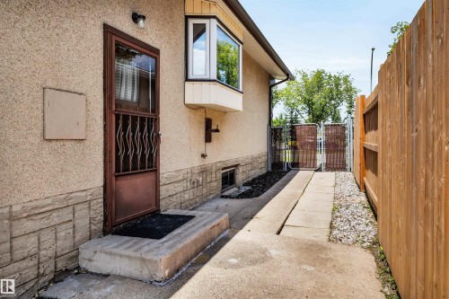 11611 137 Avenue Nw, Edmonton, AB 