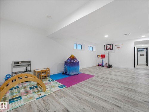 23412 Twp Rd 505, Rural Leduc County, AB - Indoor Photo Showing Bedroom