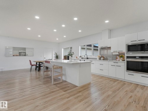23412 Twp Rd 505, Rural Leduc County, AB - Indoor