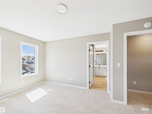 119 Hilton Cove, Spruce Grove, AB - Indoor Photo Showing Other Room