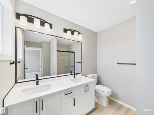 119 Hilton Cove, Spruce Grove, AB - Indoor Photo Showing Bathroom