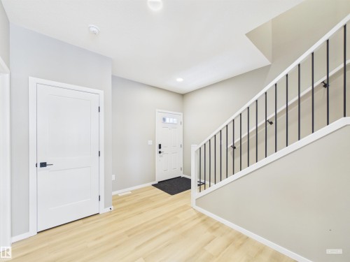 119 Hilton Cove, Spruce Grove, AB - Indoor Photo Showing Other Room