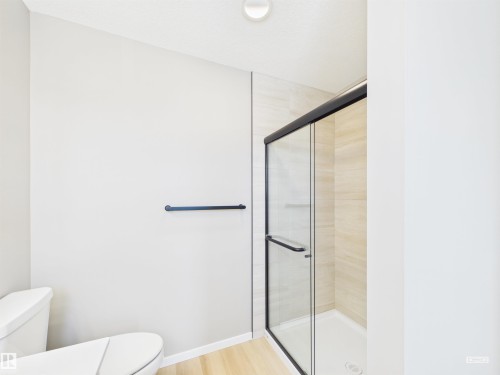 119 Hilton Cove, Spruce Grove, AB - Indoor Photo Showing Bathroom