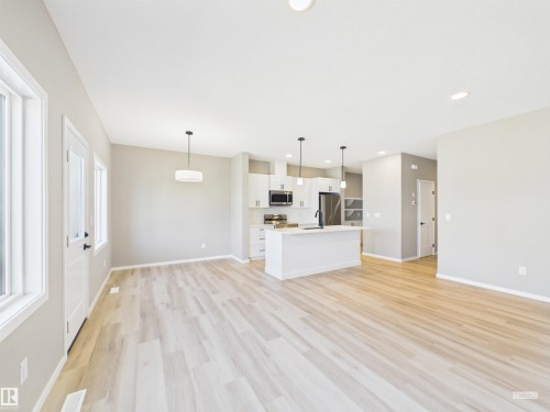 119 Hilton Cove, Spruce Grove, AB - Indoor Photo Showing Other Room