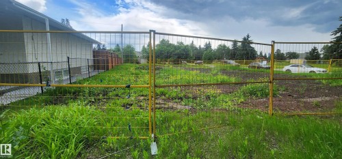 11305 Tower Road Nw, Edmonton, AB 