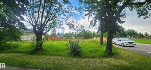 11305 Tower Road Nw, Edmonton, AB 