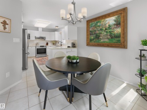 #124 215 Blackburn Dr E Sw, Edmonton, AB - Indoor Photo Showing Dining Room