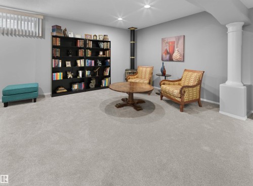 #124 215 Blackburn Dr E Sw, Edmonton, AB - Indoor