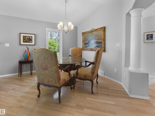 #124 215 Blackburn Dr E Sw, Edmonton, AB - Indoor Photo Showing Dining Room
