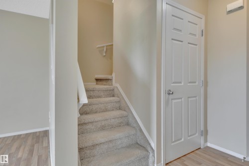 #82 287 Macewan Dr Sw Sw, Edmonton, AB - Indoor Photo Showing Other Room