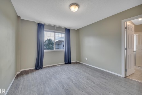 #82 287 Macewan Dr Sw Sw, Edmonton, AB - Indoor Photo Showing Other Room