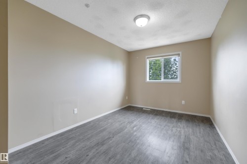 #82 287 Macewan Dr Sw Sw, Edmonton, AB - Indoor Photo Showing Other Room