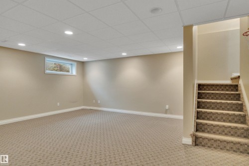 #82 287 Macewan Dr Sw Sw, Edmonton, AB - Indoor Photo Showing Other Room