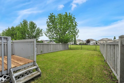 #82 287 Macewan Dr Sw Sw, Edmonton, AB - Outdoor With Backyard