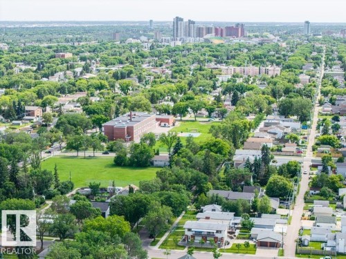 12347 90 Street Nw, Edmonton, AB 