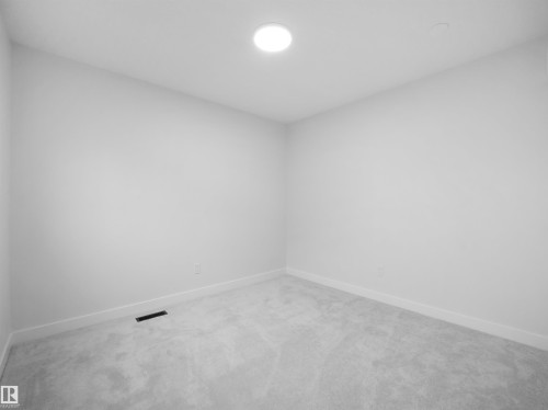 6096 Mill Woods Road Nw, Edmonton, AB - Indoor Photo Showing Other Room